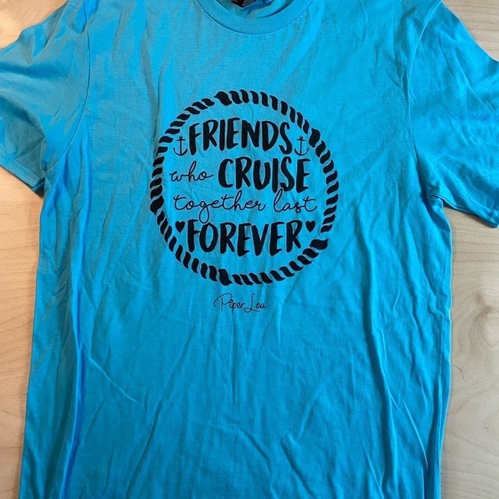 Piper Lou Tee size medium (EB)